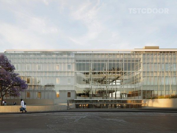 TAR600-all glass revolving door -Office Building-1